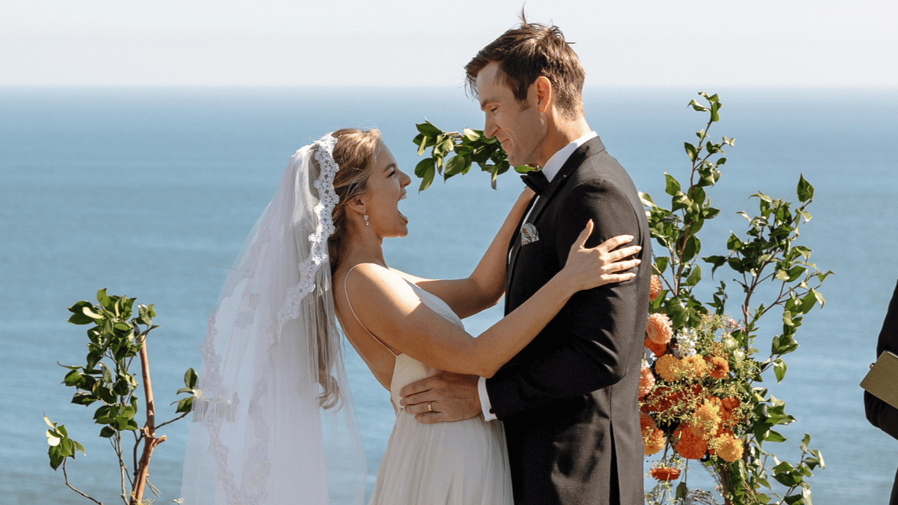 Bridal Makeup for Windy Coastal Ceremonies